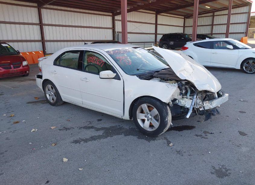 2008 Ford Fusion SE (VIN 3FAHP07158R196189) main photo