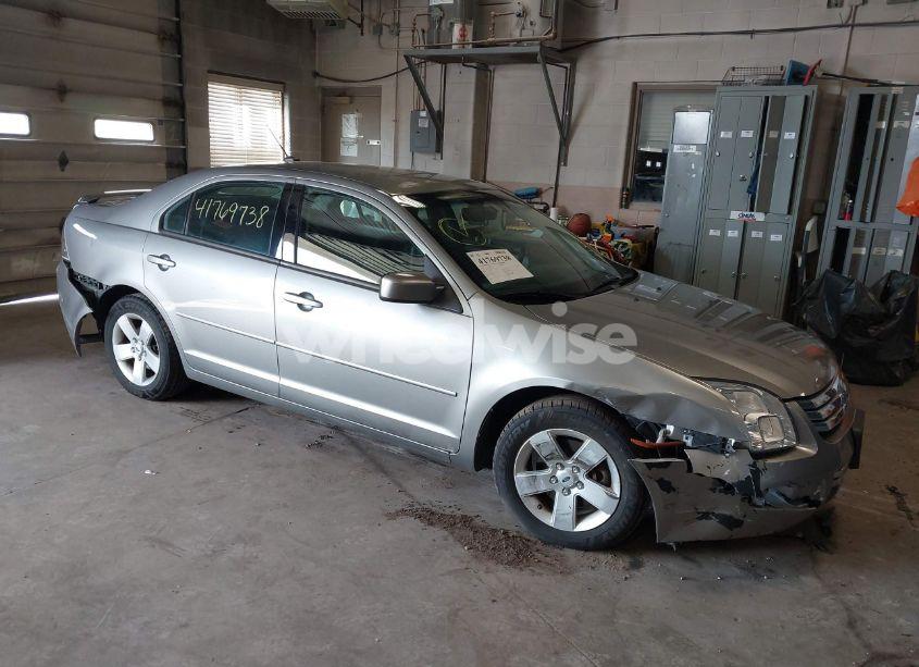 2008 Ford Fusion SE (VIN 3FAHP07158R226372) main photo