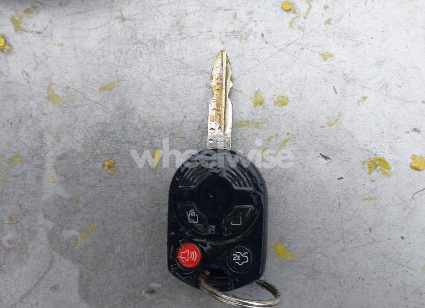 Photo 11 of 2009 Ford Fusion SE (VIN 3FAHP07159R178986)