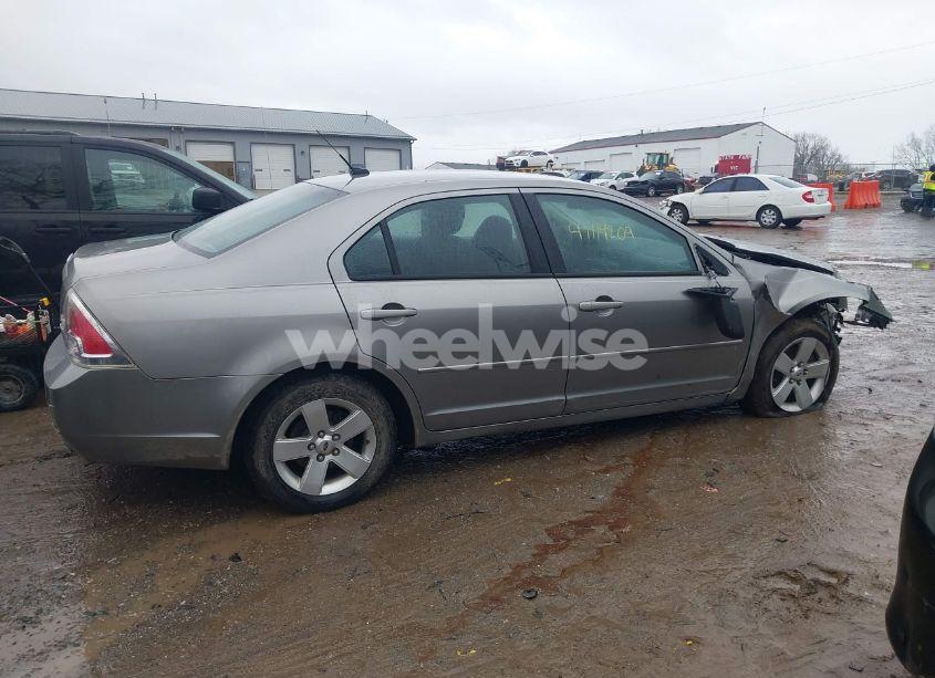 Photo 14 of 2009 Ford Fusion SE (VIN 3FAHP07159R178986)