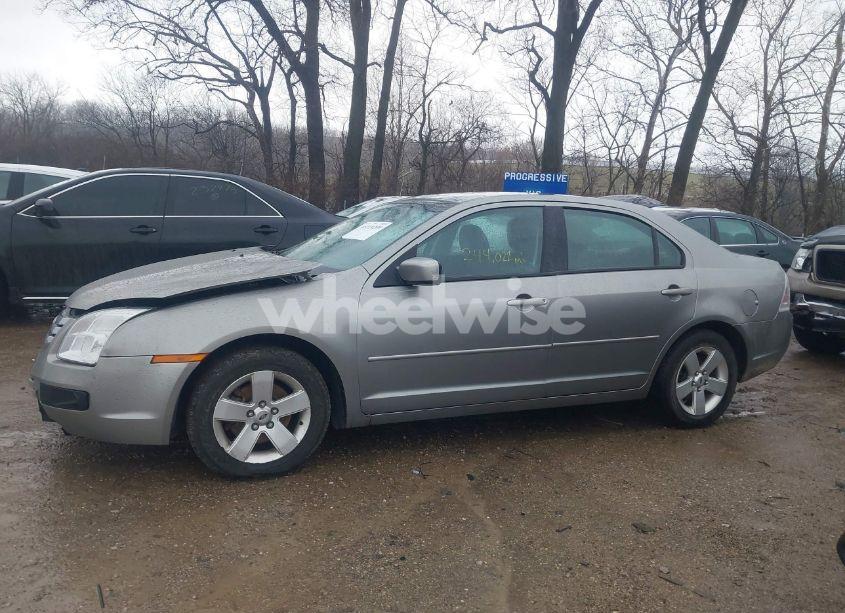 Photo 15 of 2009 Ford Fusion SE (VIN 3FAHP07159R178986)