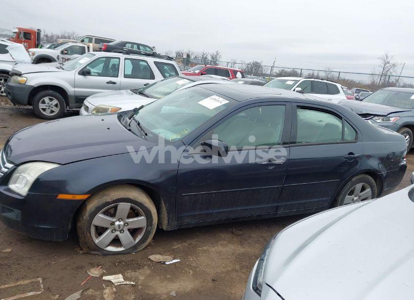 Photo 14 of 2009 Ford Fusion SE (VIN 3FAHP07159R182861)