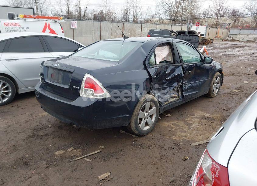 Photo 4 of 2009 Ford Fusion SE (VIN 3FAHP07159R182861)