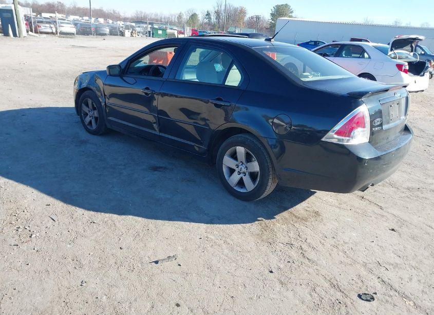 Photo 3 of 2009 Ford Fusion SE (VIN 3FAHP07159R220573)