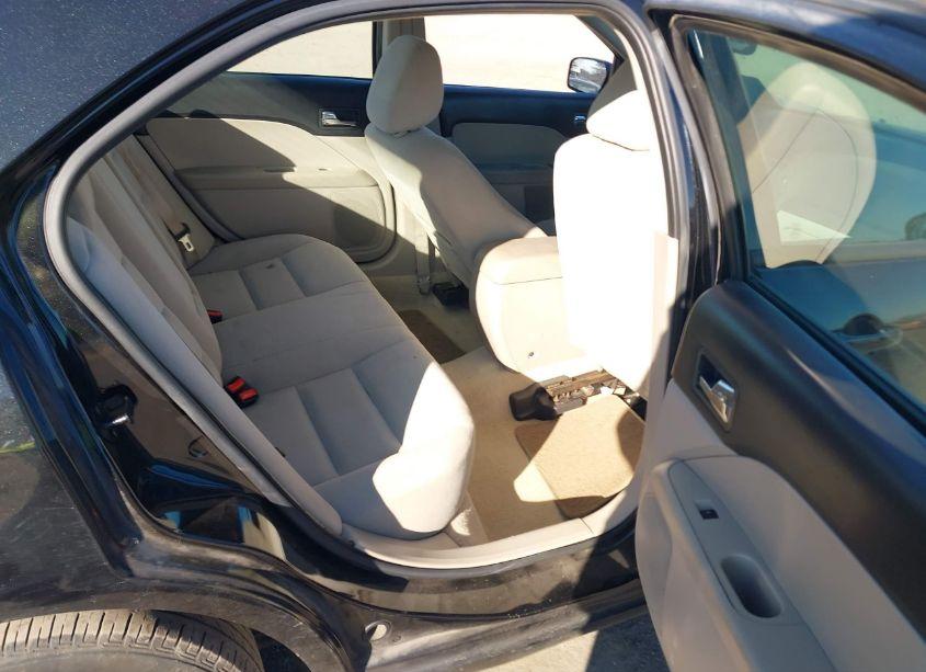 Photo 8 of 2009 Ford Fusion SE (VIN 3FAHP07159R220573)