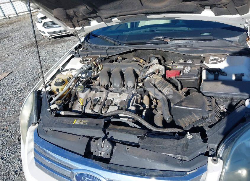 Photo 10 of 2009 Ford Fusion SE (VIN 3FAHP07169R107764)