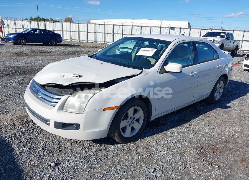 Photo 6 of 2009 Ford Fusion SE (VIN 3FAHP07169R107764)