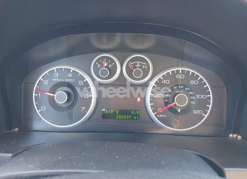 Photo 7 of 2009 Ford Fusion SE (VIN 3FAHP07169R107764)