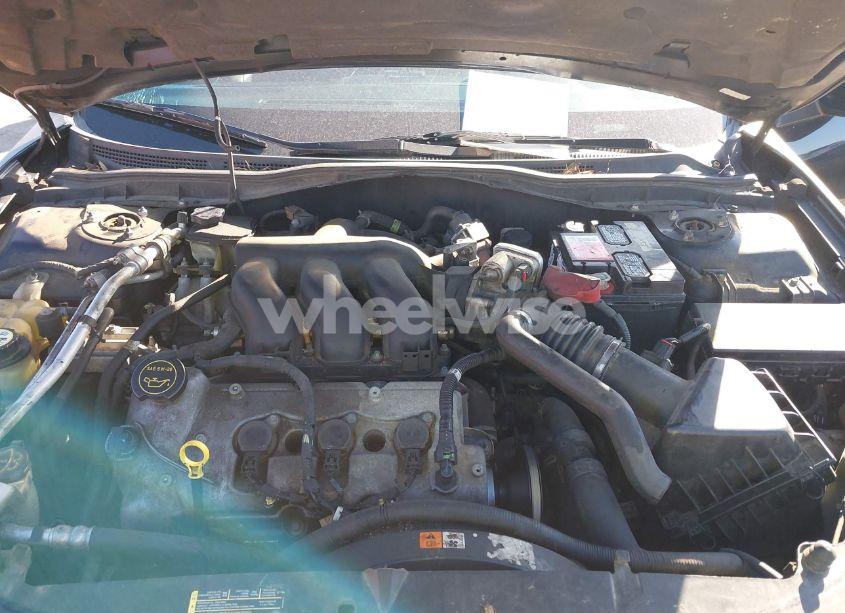 Photo 10 of 2009 Ford Fusion SE (VIN 3FAHP07169R201076)