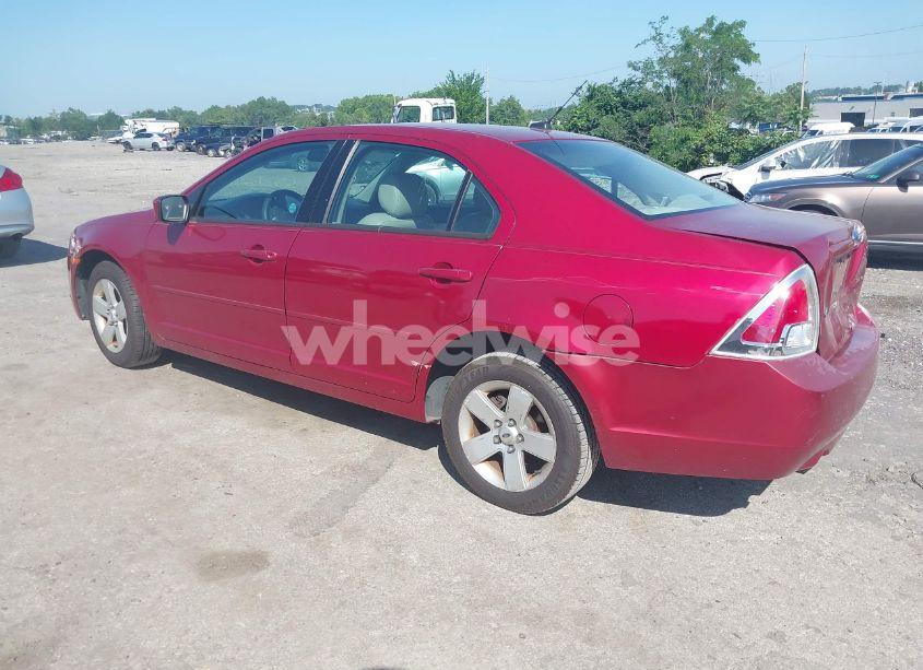 Photo 3 of 2007 Ford Fusion SE (VIN 3FAHP07177R175004)