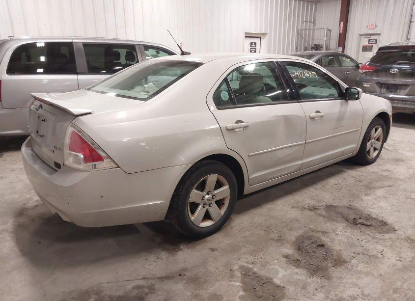 Photo 4 of 2008 Ford Fusion SE (VIN 3FAHP07178R131540)
