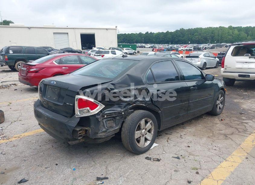 Photo 4 of 2009 Ford Fusion SE (VIN 3FAHP07179R196129)