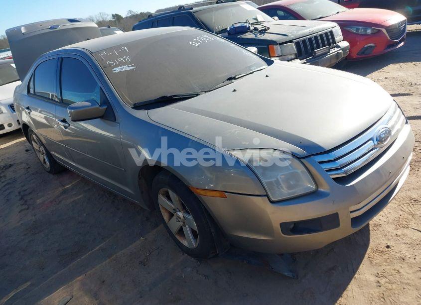 2008 Ford Fusion SE (VIN 3FAHP07188R127318) main photo