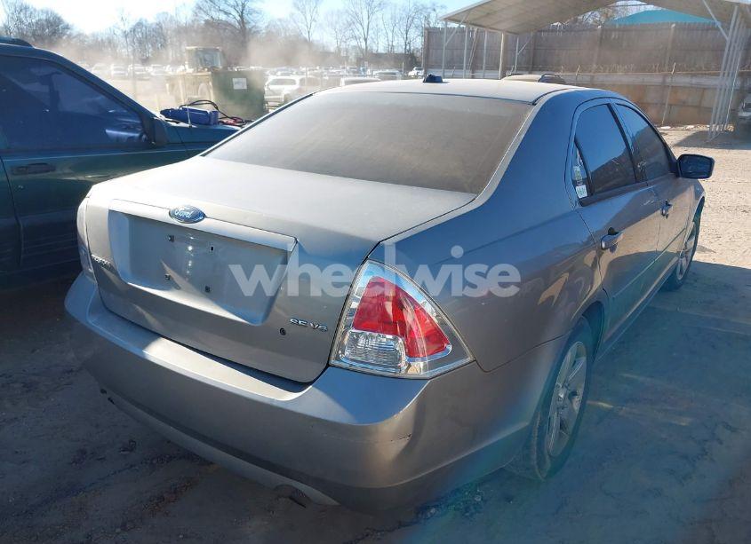 Photo 4 of 2008 Ford Fusion SE (VIN 3FAHP07188R127318)