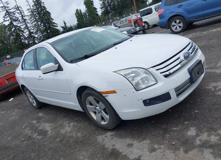 2007 Ford Fusion SE (VIN 3FAHP07197R176025) main photo