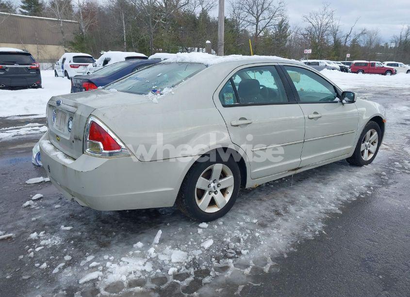 Photo 4 of 2008 Ford Fusion SE (VIN 3FAHP07198R154544)