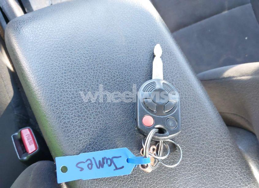 Photo 11 of 2008 Ford Fusion SE (VIN 3FAHP07198R259794)