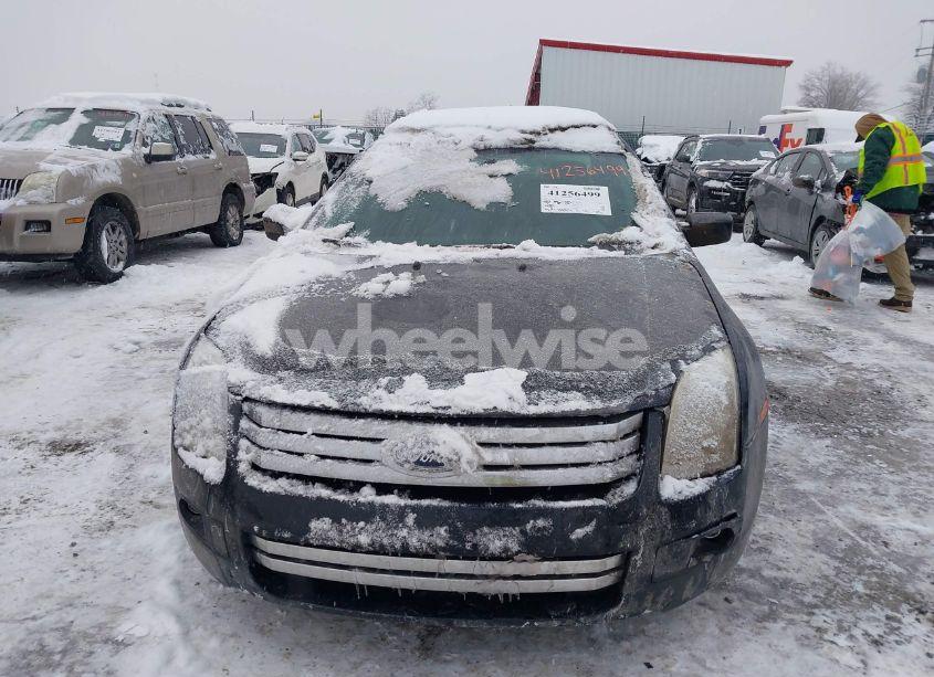 Photo 13 of 2009 Ford Fusion SE (VIN 3FAHP07199R170857)