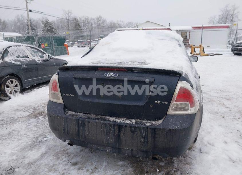 Photo 17 of 2009 Ford Fusion SE (VIN 3FAHP07199R170857)