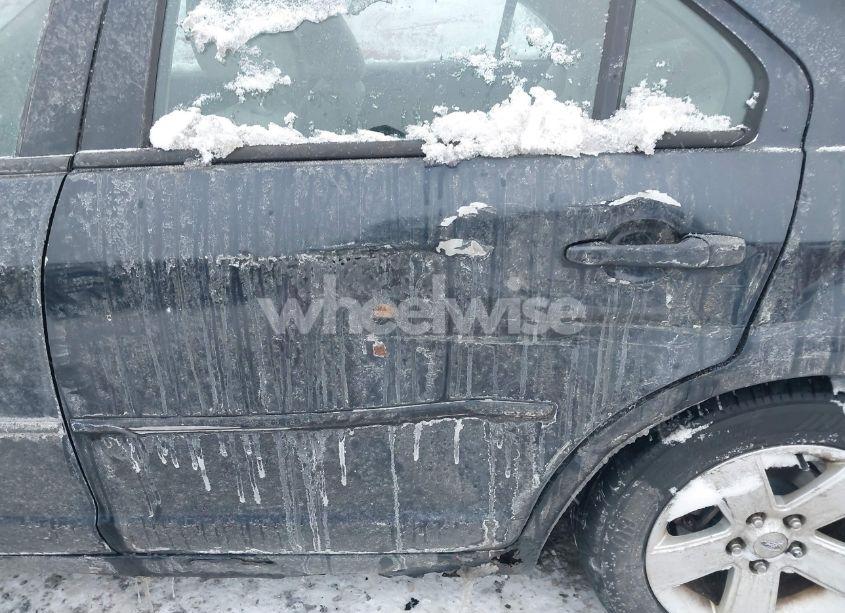 Photo 6 of 2009 Ford Fusion SE (VIN 3FAHP07199R170857)