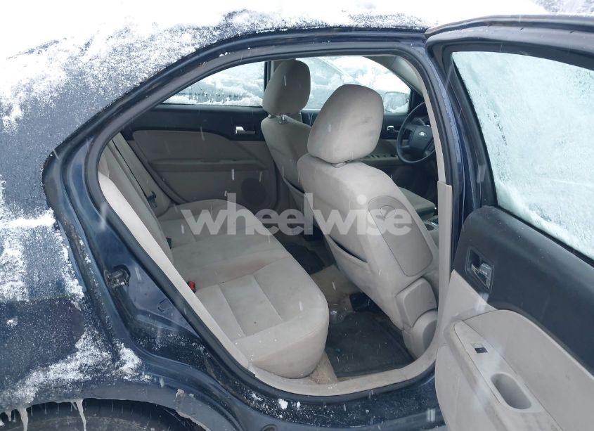 Photo 8 of 2009 Ford Fusion SE (VIN 3FAHP07199R170857)