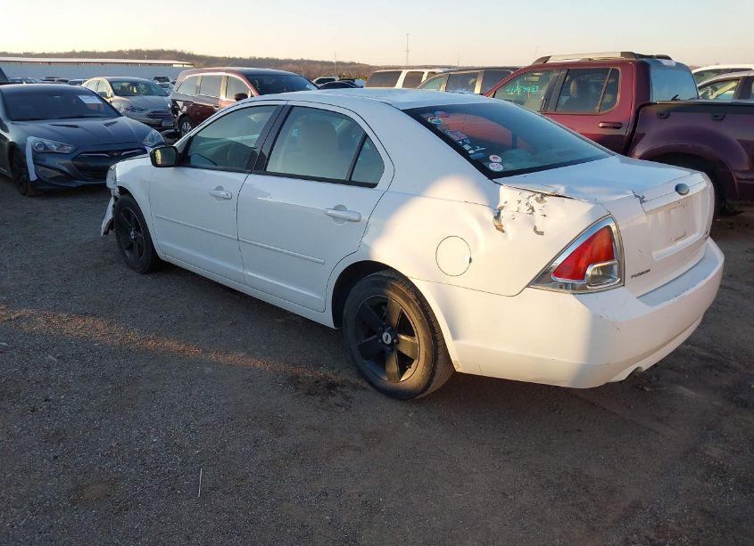 Photo 3 of 2006 Ford Fusion SE (VIN 3FAHP071X6R157000)