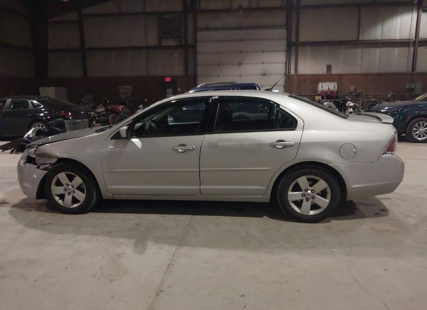 Photo 14 of 2008 Ford Fusion SE (VIN 3FAHP071X8R233589)