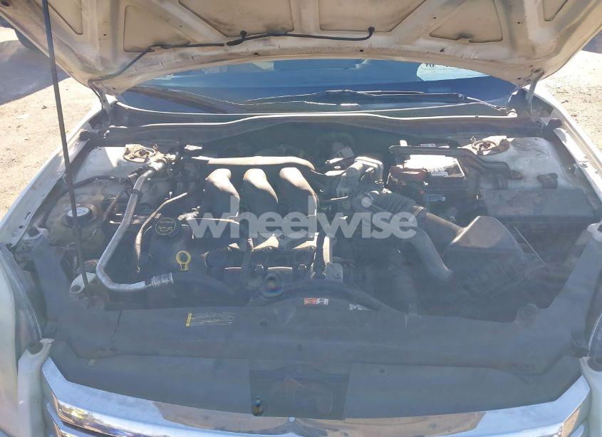 Photo 10 of 2009 Ford Fusion SE (VIN 3FAHP071X9R106844)
