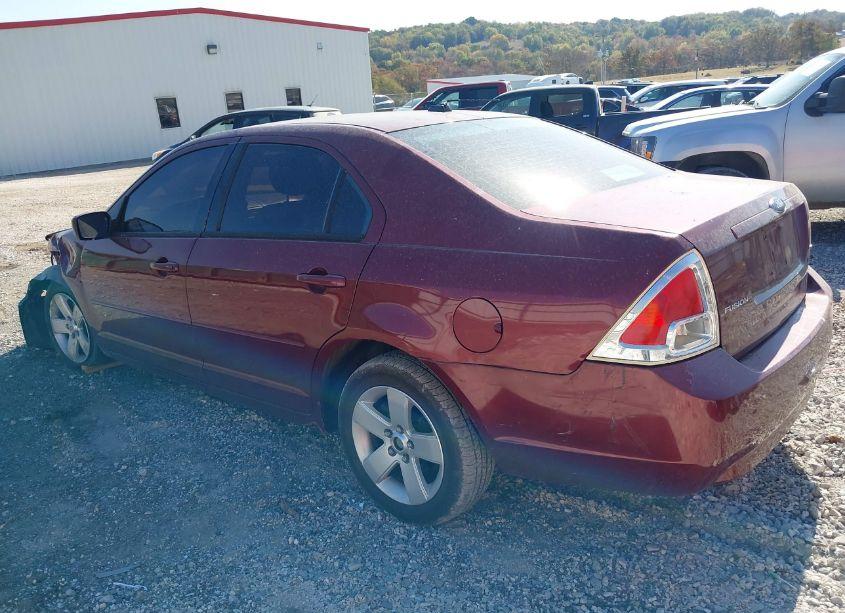 Photo 3 of 2007 Ford Fusion SE (VIN 3FAHP07Z07R194001)