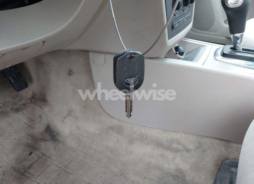 Photo 11 of 2008 Ford Fusion SE (VIN 3FAHP07Z08R165809)