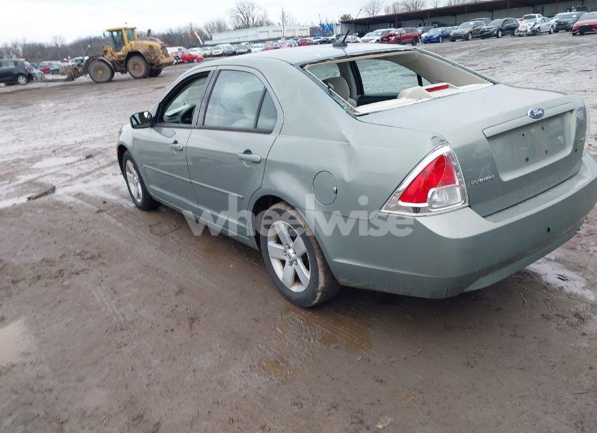 Photo 3 of 2008 Ford Fusion SE (VIN 3FAHP07Z08R165809)