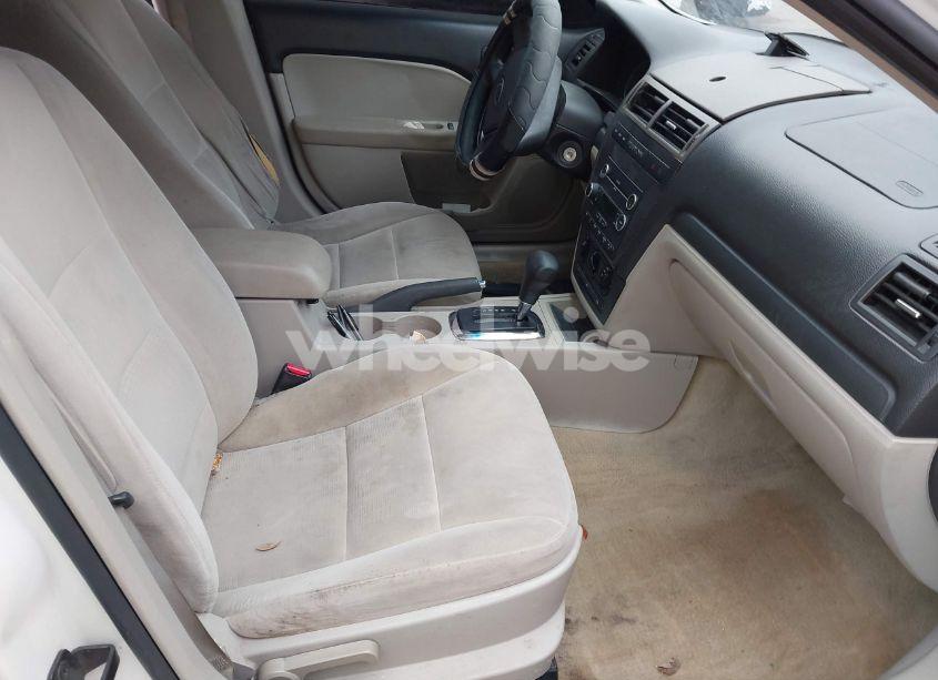 Photo 5 of 2008 Ford Fusion SE (VIN 3FAHP07Z08R193674)