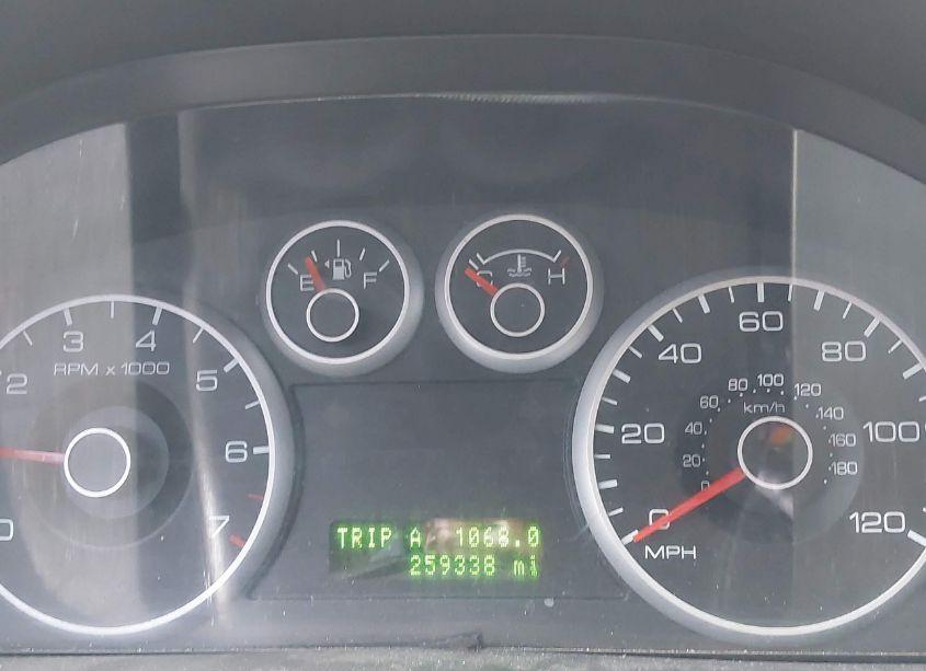 Photo 6 of 2009 Ford Fusion SE (VIN 3FAHP07Z09R183874)