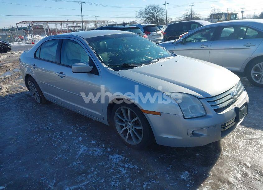2009 Ford Fusion SE (VIN 3FAHP07Z09R186855) main photo