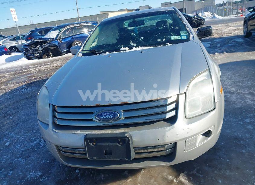 Photo 12 of 2009 Ford Fusion SE (VIN 3FAHP07Z09R186855)