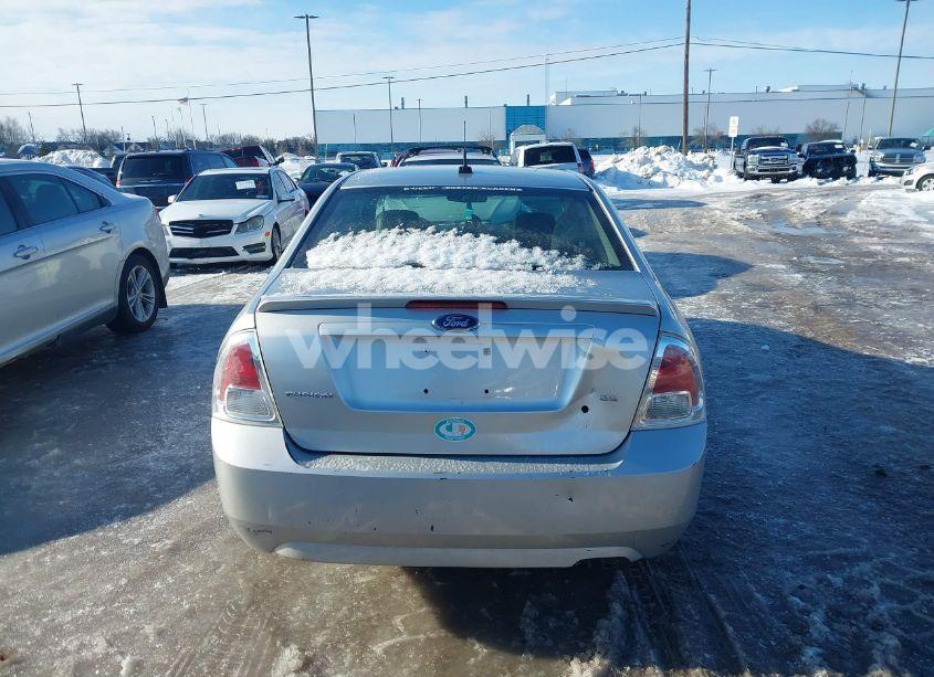 Photo 16 of 2009 Ford Fusion SE (VIN 3FAHP07Z09R186855)