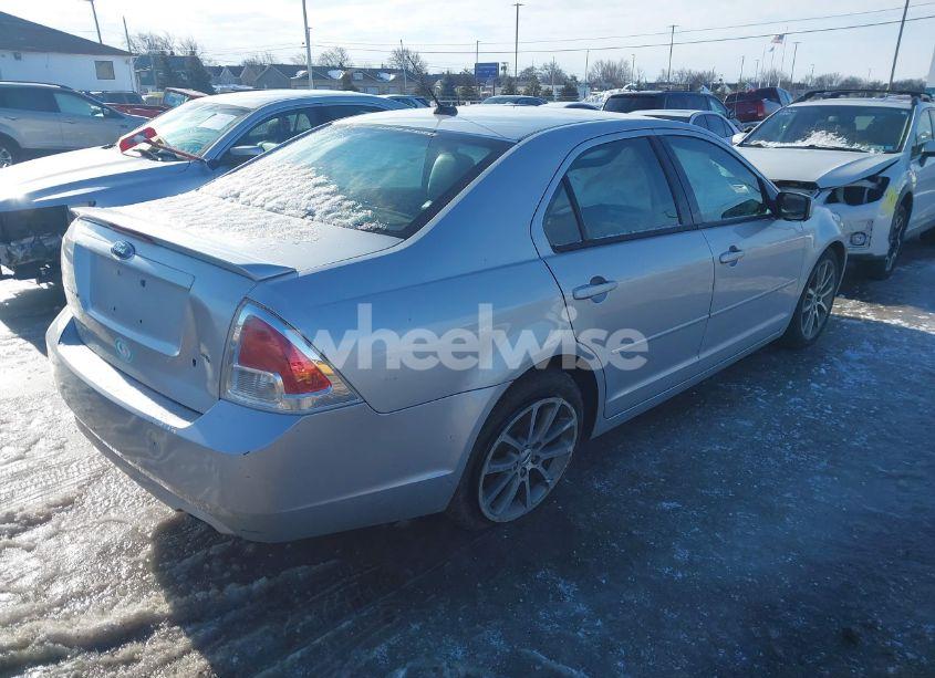 Photo 4 of 2009 Ford Fusion SE (VIN 3FAHP07Z09R186855)