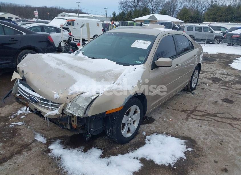 Photo 2 of 2006 Ford Fusion SE (VIN 3FAHP07Z16R156839)