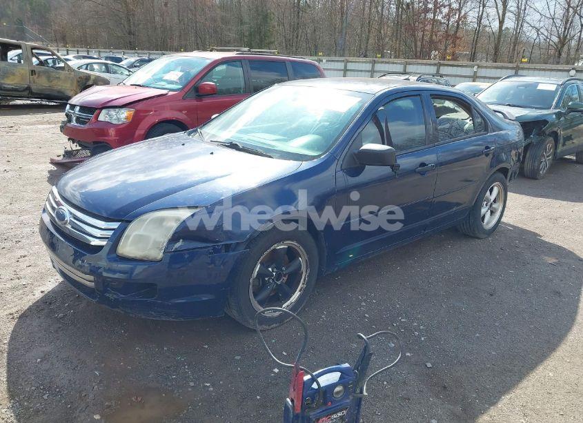 Photo 2 of 2007 Ford Fusion SE (VIN 3FAHP07Z17R219908)