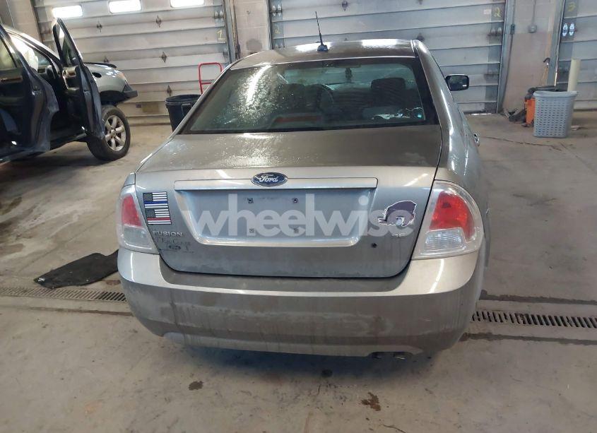 Photo 16 of 2008 Ford Fusion SE (VIN 3FAHP07Z18R233289)