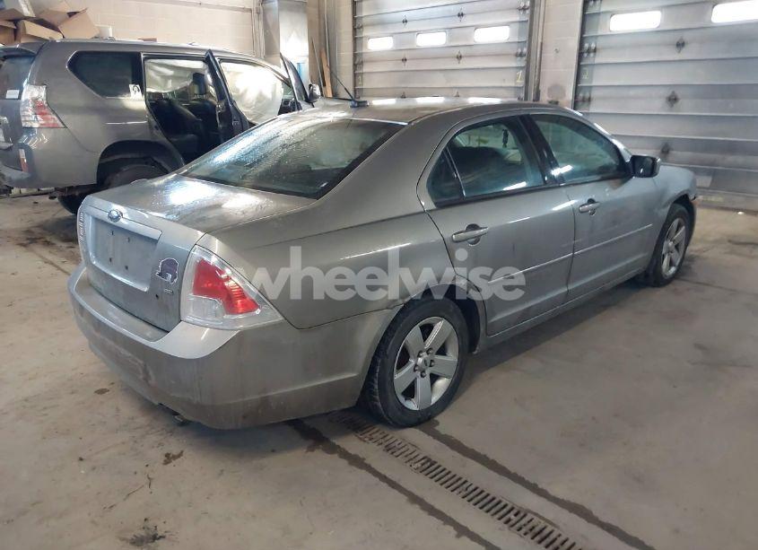 Photo 4 of 2008 Ford Fusion SE (VIN 3FAHP07Z18R233289)