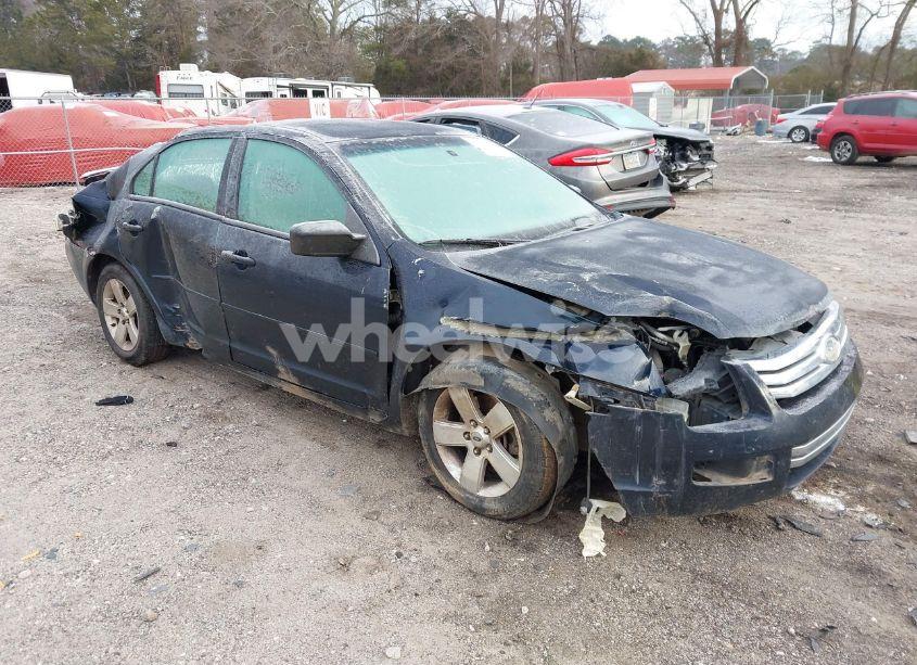 2008 Ford Fusion SE (VIN 3FAHP07Z18R266390) main photo