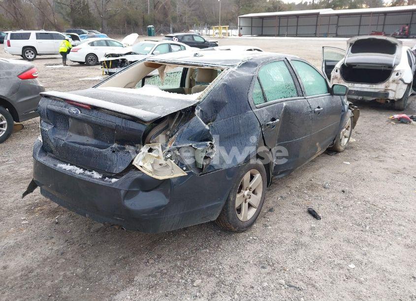 Photo 4 of 2008 Ford Fusion SE (VIN 3FAHP07Z18R266390)