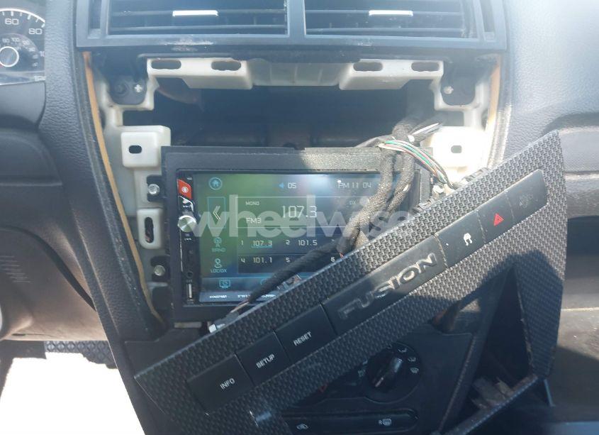 Photo 13 of 2009 Ford Fusion SE (VIN 3FAHP07Z19R112702)