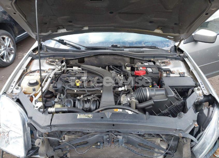 Photo 10 of 2009 Ford Fusion SE (VIN 3FAHP07Z19R208703)