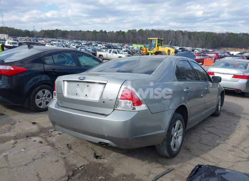 Photo 4 of 2009 Ford Fusion SE (VIN 3FAHP07Z19R218180)