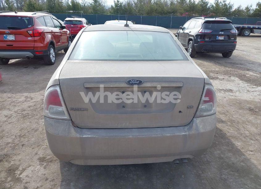 Photo 17 of 2007 Ford Fusion SE (VIN 3FAHP07Z27R200767)