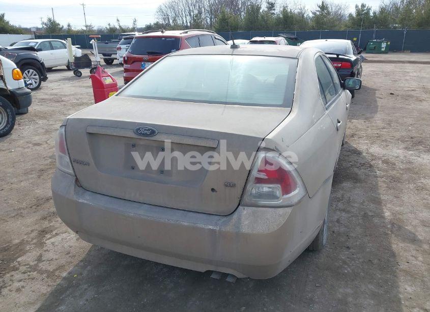 Photo 4 of 2007 Ford Fusion SE (VIN 3FAHP07Z27R200767)