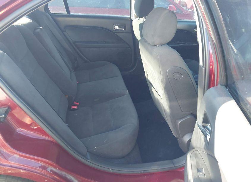 Photo 8 of 2007 Ford Fusion SE (VIN 3FAHP07Z27R242825)
