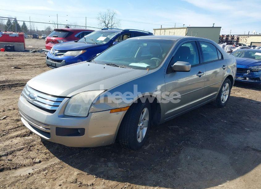 Photo 2 of 2008 Ford Fusion SE (VIN 3FAHP07Z28R107331)